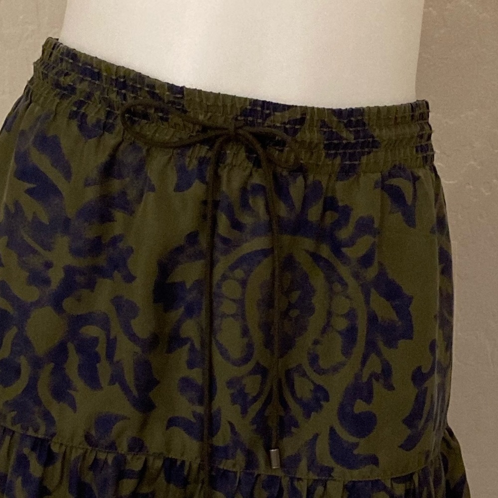 Tommy Hilfiger Olive Green and Blue 100% Silk Skirt Size 10 - Picture 5 of 10